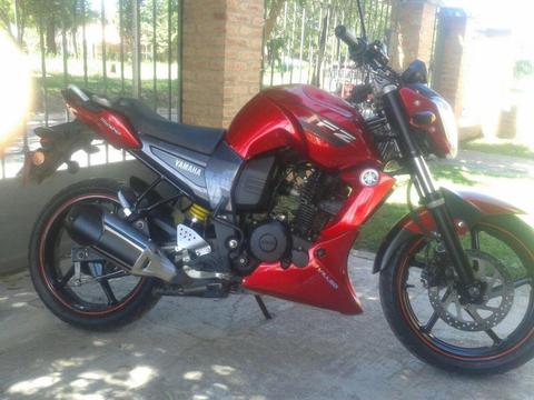 Vendo yamaha fz 2012