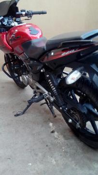 Moto Rouser 220 F Modelo 2013