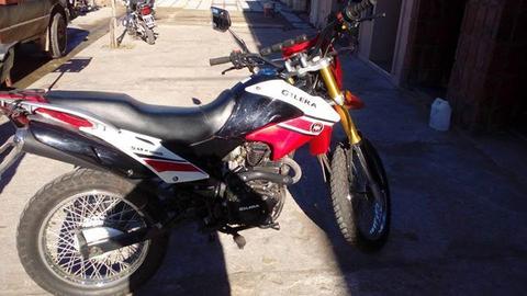 VENDO MOTO GILERA SMX 200 Mod. 2017 3000 km