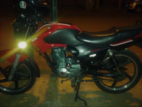 VENDO IMPECABLE zanella RX full 150 !!