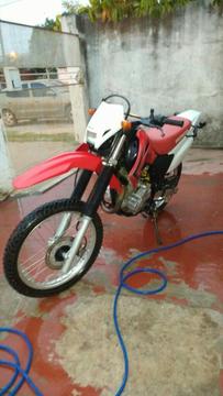 Vendo Honda Tornado