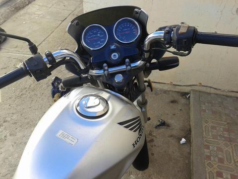 Vendo Honda Storn.detalle en El Aciento