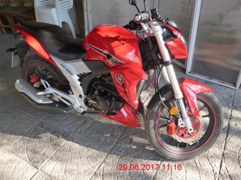 VENDO GILERA VC 200R 2016