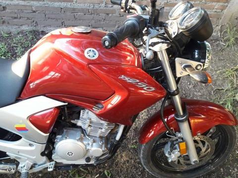 vendo yamaha ys 250 recibo moto