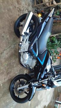 Vendo Honda Twister 2016 Impecable