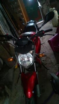 Vendo O Permuto Moto