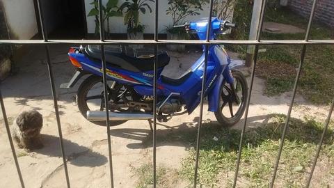 Permuto por Moto Y Algo a Mi Favor