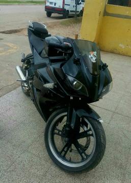 Vendo-permuto Rz25