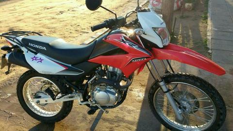 Honda Xr150 2016 4200km