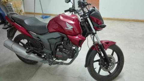 Honda Invicta 2014 150cc