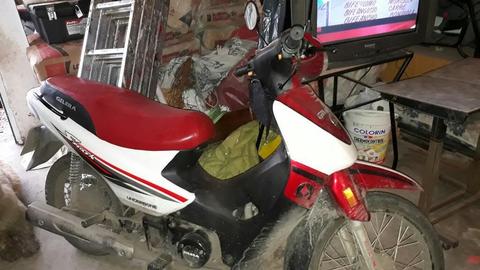 Vendo Moto Gilera 11o