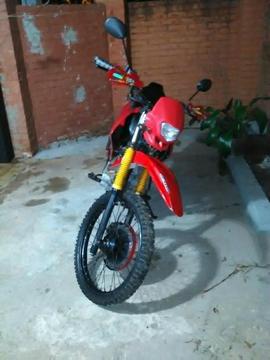 Vendo O Permuto Corven Triax