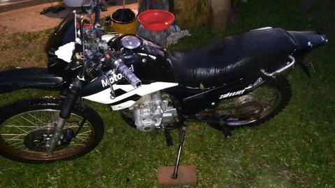 Permuto por Moto Tipo Dax O Bici