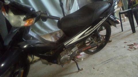 Vendo O Permuto New Crypton