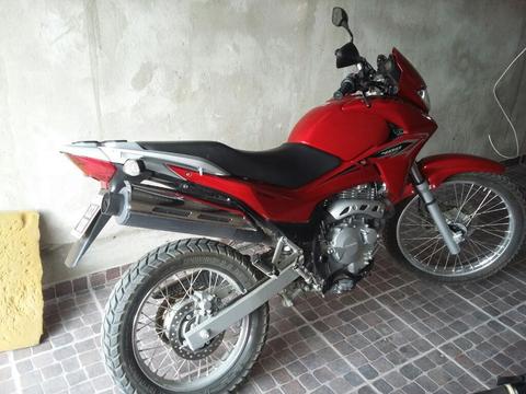 Vendo Honda Falcon 400