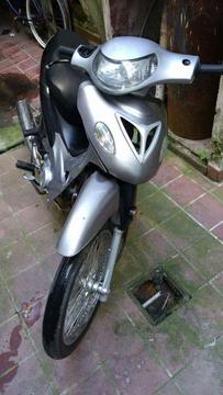 Vendo O Permuto Brava 2009