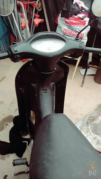 Tengo Moto 110 Y 3.000 Pesos por Una150