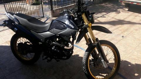 Vendo O Permuto Moto Skua