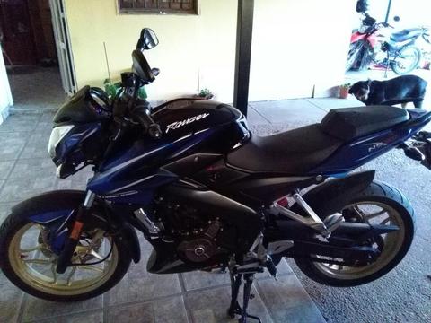 Vendo Rouser Ns 200