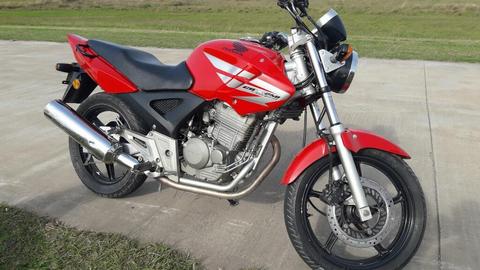 Honda Twister Vendo