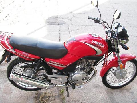 YAMAHA YBR