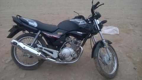 Vendo Yamaha Ybr125 Escucho Oferta