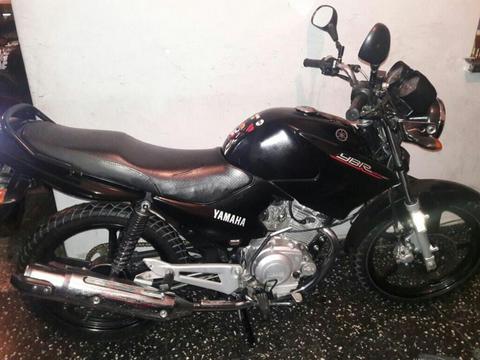 $35000 Yamaha Ybr 125cc Mod 15!!15km