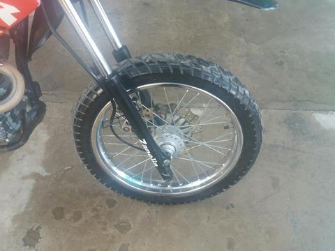 Vendo Moto Zanella 200