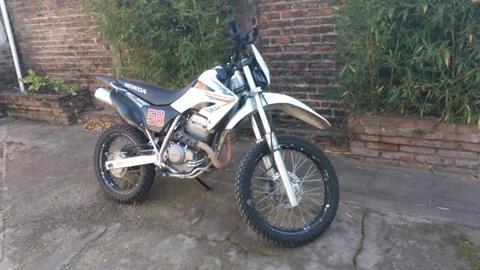 Vendo Honda Tornado 250 2009