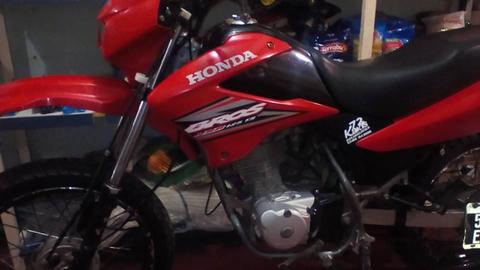 Honda Bros 125cc 2009 canje por fz