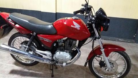 Cg 150 2013 Impecable