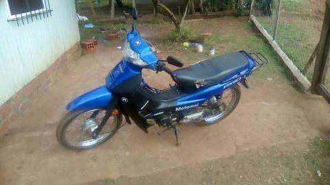 Vendo O Permuto Motomel Dlx 110