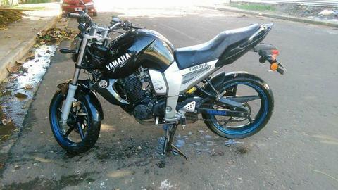 Vendo Yamaha Fz