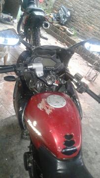 Vendo Moto Rouser 220 Anda Bien en Uso Liquido Al Precio Que Se Ve No Permuto