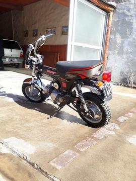 Vendo Honda Dax 70 cc mod 92 Japonesa  3583441322 3583434732 V. Mackenna