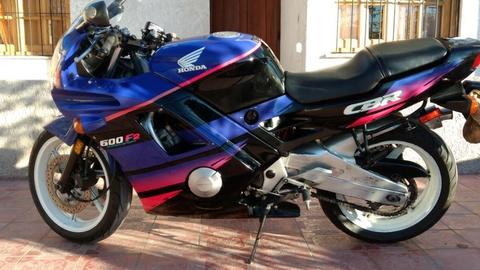 261155582005 Solo Llamas. Vendo O Permut