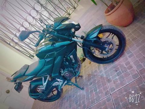 Vendo o permuto rouser ns 200 modelo 2015