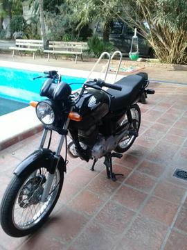 Moto Honda Titan