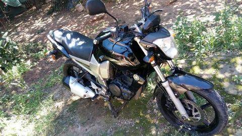 Vendo Hermosa Yamaha Fz 160 Modelo 2011