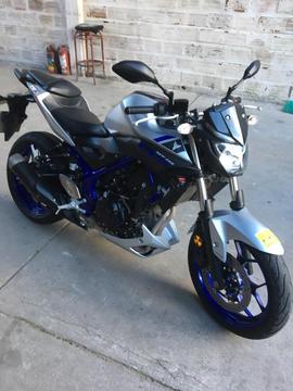Moto Yamaha Mt 03