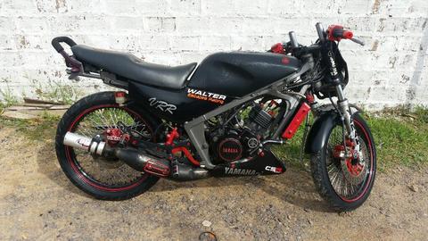 Vendo . Hermosa Vrr 150 . Todos Sus Pape