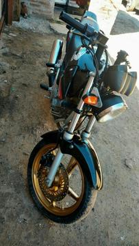 Vendo O Permuto Honda Cbx 250 Twister