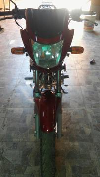 Vendo Honda Storm Impecablee Bien Cuidad