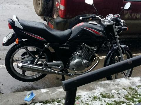 Vendo Suzuki en 125