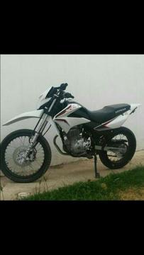 Vendo Moto Honda Xr 150l