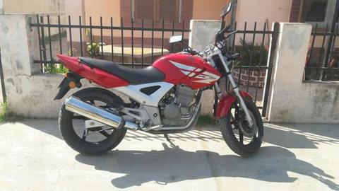 Honda Twister 2013