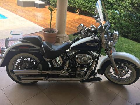 Harley Davidson Softail Deluxe