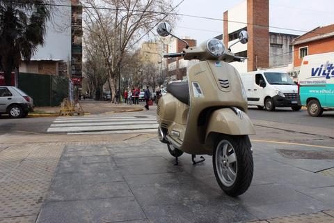 Vespa 300 Gts Motoplex Devoto