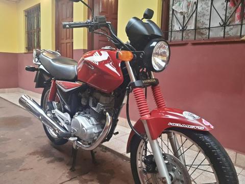 Vendo Honda Titan Modelo 2015