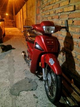 Vendo Honda Wabe Mod.2013 en Buen Estado